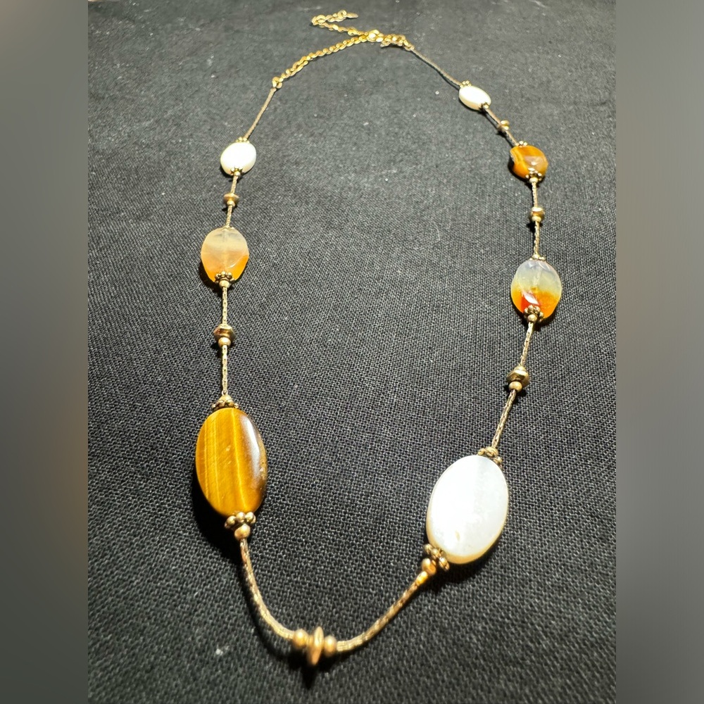 Monet Tiger Eye, MOP & Quartz Ovals on Gold Tone Chain Necklace 16